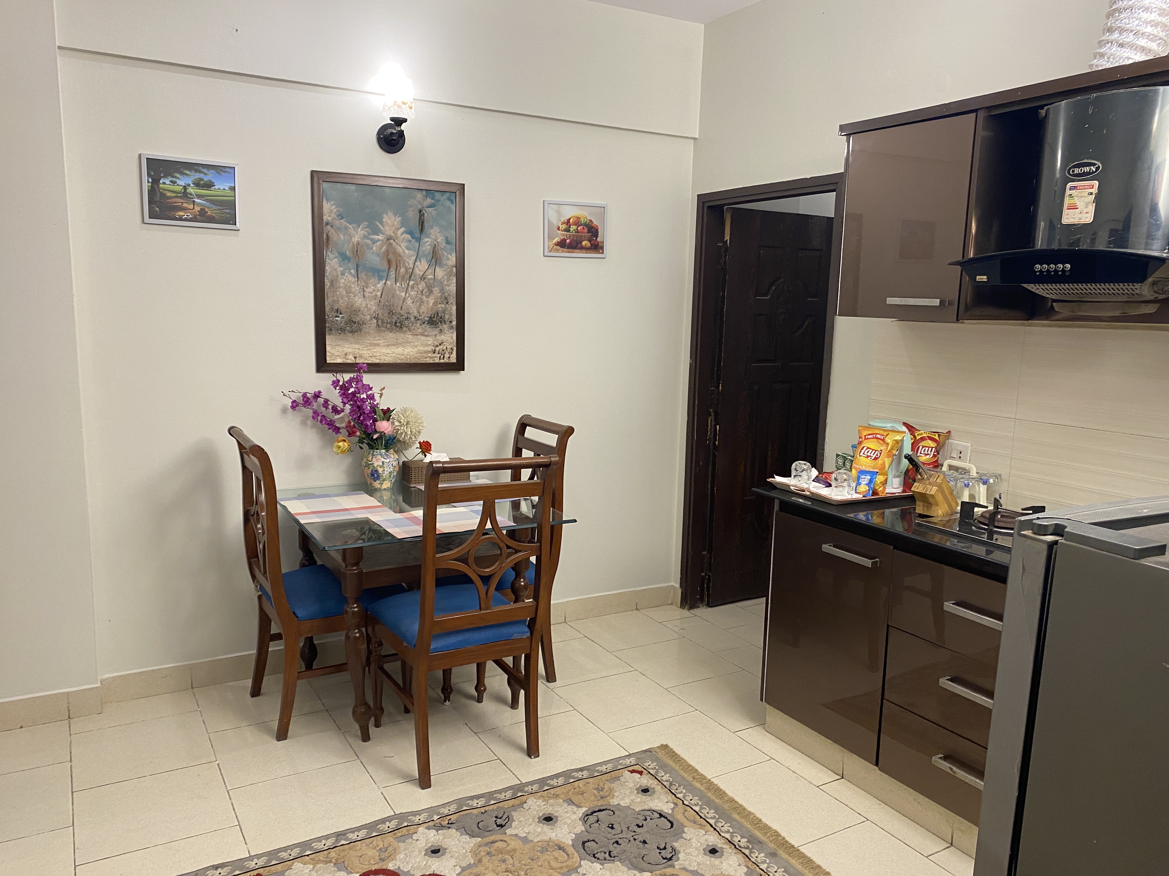 Lounge with Smart TV Setup